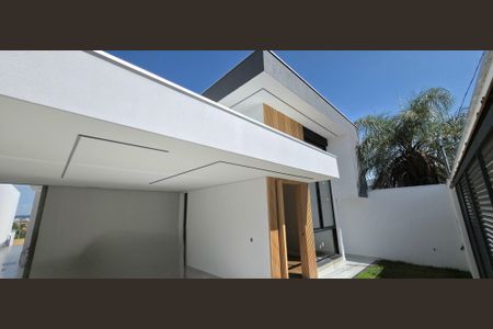 Casa à venda com 3 quartos, 302m² em Jardim Imperial, Lagoa Santa