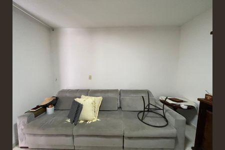Sala de casa à venda com 2 quartos, 200m² em Jardim Celeste, São Paulo