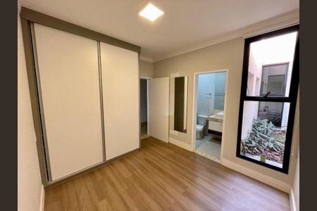 Casa à venda com 3 quartos, 238m² em Swiss Park, Campinas
