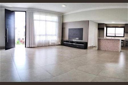 Casa à venda com 3 quartos, 238m² em Swiss Park, Campinas