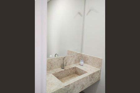 Casa à venda com 3 quartos, 238m² em Swiss Park, Campinas