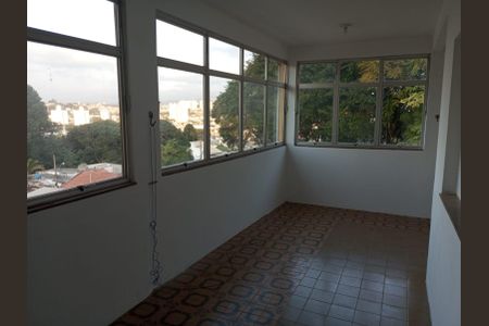Sala de casa à venda com 2 quartos, 200m² em Jardim Messina, Jundiaí