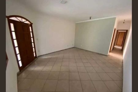 Casa para alugar com 2 quartos, 78m² em Planalto, Belo Horizonte