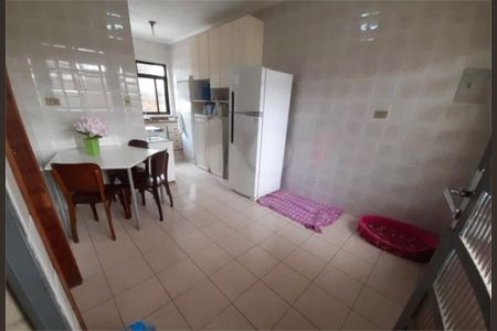 Casa à venda com 4 quartos, 400m² em Vila Isolina Mazzei, São Paulo