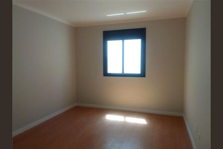 Casa à venda com 3 quartos, 140m² em Jardim Juá, São Paulo