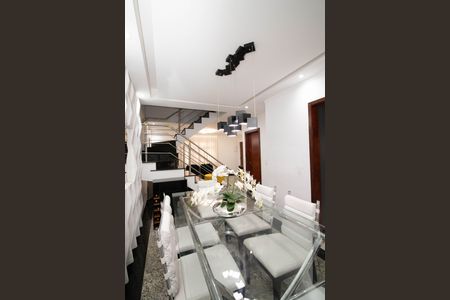 Sala de Jantar de casa de condomínio à venda com 4 quartos, 206m² em Jardim Alianca, Guarulhos