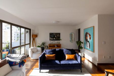 Sala de apartamento para alugar com 4 quartos, 210m² em Santa Cecilia, São Paulo