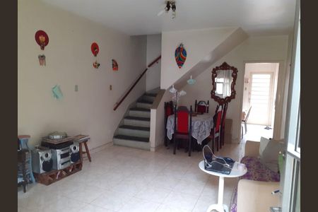 Sala de casa de condomínio para alugar com 3 quartos, 100m² em Vila da Saúde, São Paulo