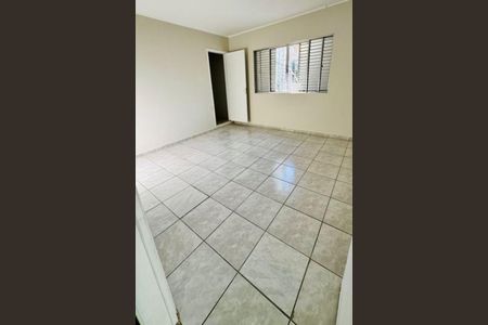 Casa à venda com 2 quartos, 156m² em Bangú, Santo André