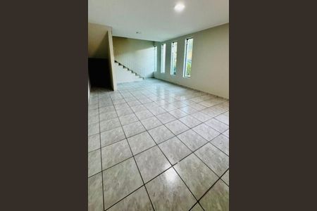 Casa à venda com 2 quartos, 156m² em Bangú, Santo André