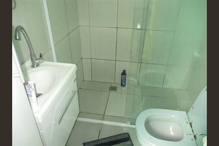 Casa de Condomínio à venda com 5 quartos, 200m² em Vila Alexandria, São Paulo