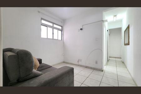 Sala de apartamento para alugar com 1 quarto, 60m² em Gonzaga, Santos