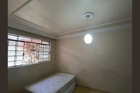 Casa para alugar com 2 quartos, 75m² em Campo Alegre, Belo Horizonte