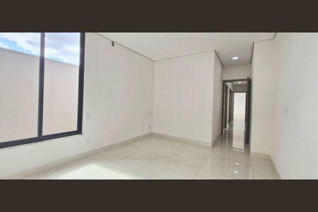 Sala de casa à venda com 3 quartos, 288m² em Várzea, Lagoa Santa