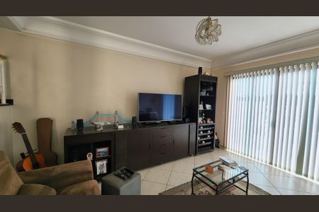 Sala de casa à venda com 3 quartos, 372m² em Jardim Sao Vicente, Jundiaí