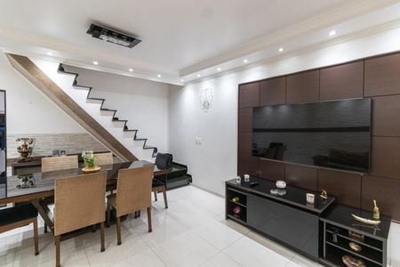 Sala de casa à venda com 3 quartos, 126m² em Vila Raquel, São Paulo