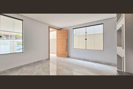 Sala de casa à venda com 3 quartos, 255m² em Várzea, Lagoa Santa