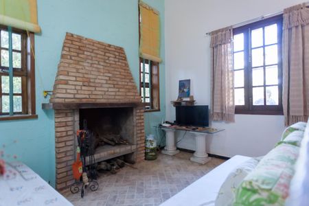 Sala de casa de condomínio à venda com 5 quartos, 326m² em Jardim Petropolis, Nova Lima