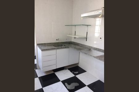Apartamento à venda com 2 quartos, 56m² em Jardim Guairaca, São Paulo