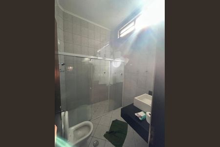 Casa à venda com 3 quartos, 131m² em Jardim Ivone, São Paulo