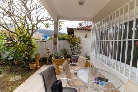 Varanda da Sala 1 de casa para alugar com 3 quartos, 289m² em Piratininga, Niterói