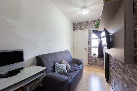 Sala de apartamento para alugar com 2 quartos, 40m² em Cidade Antônio Estêvão de Carvalho, São Paulo