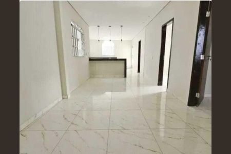 Casa para alugar com 3 quartos, 78m² em Céu Azul, Belo Horizonte