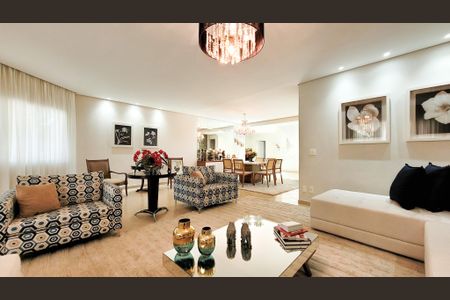 Sala de casa de condomínio para alugar com 5 quartos, 700m² em Parque Xangrilá, Campinas