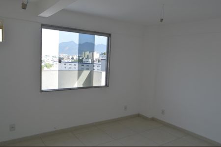 Quarto 2 de apartamento para alugar com 4 quartos, 80m² em Pechincha, Rio de Janeiro