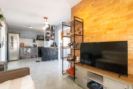 Sala de apartamento à venda com 2 quartos, 54m² em Vila Osasco, Osasco