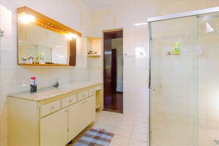 Casa para alugar com 3 quartos, 253m² em Ouro Minas, Belo Horizonte