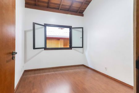 Quarto 2 de casa à venda com 3 quartos, 165m² em Jardim do Lago, São Paulo