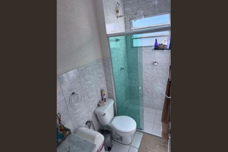 Banheiro de casa para alugar com 3 quartos, 180m² em Canadá, Contagem