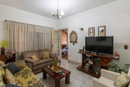 Sala de casa à venda com 3 quartos, 253m² em Vila Sao Rafael, Guarulhos