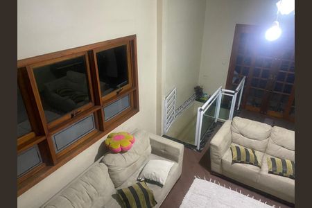 Sala de casa à venda com 7 quartos, 160m² em Bandeiras, Osasco
