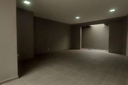 Casa à venda com 3 quartos, 178m² em Jardim Monjolo, São Paulo