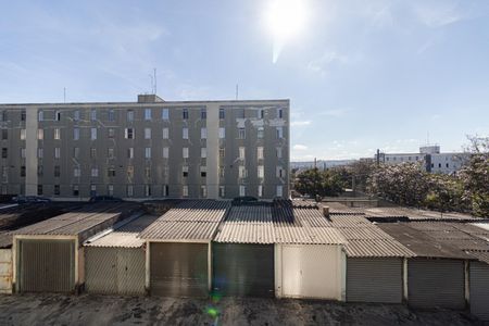 Vista Quarto 1 de apartamento para alugar com 2 quartos, 51m² em Itaquera, São Paulo