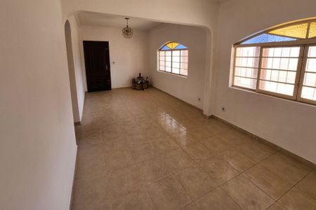 Sala de casa para alugar com 3 quartos, 492m² em Vila Real, Hortolândia