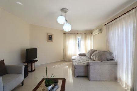 Sala de apartamento para alugar com 4 quartos, 336m² em Barra Funda, Guarujá