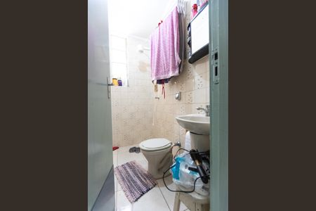 Banheiro de kitnet/studio para alugar com 1 quarto, 40m² em Vila Itapura, Campinas