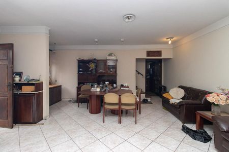 Sala de casa para alugar com 3 quartos, 219m² em Vila Gustavo, São Paulo