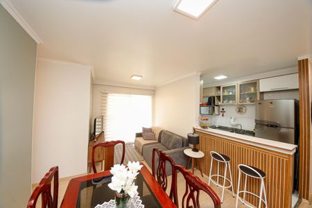 Sala de apartamento à venda com 3 quartos, 68m² em Sítio da Figueira, São Paulo