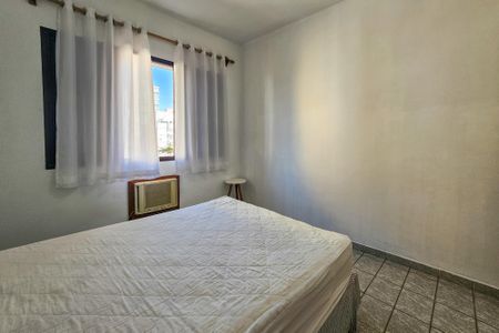 Quarto 1 de apartamento para alugar com 2 quartos, 75m² em Balneario Guarujá, Guarujá