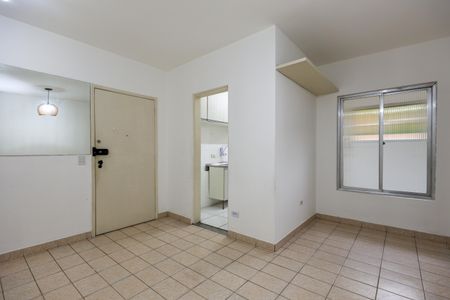 Sala de apartamento para alugar com 1 quarto, 60m² em Jardim Maria Rosa, Taboão da Serra