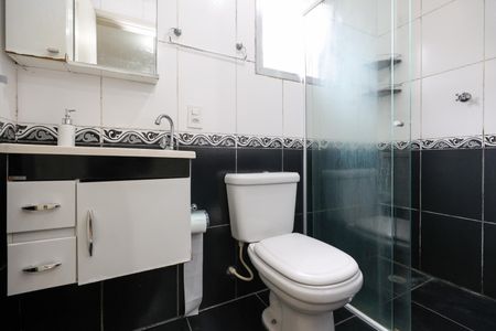 Banheiro da Suíte de apartamento para alugar com 1 quarto, 60m² em Jardim Maria Rosa, Taboão da Serra