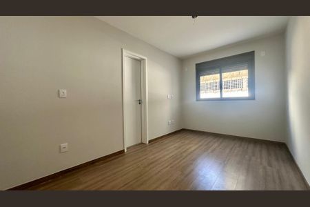 Quarto de apartamento à venda com 2 quartos, 94m² em Sion, Belo Horizonte