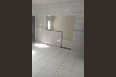 Casa à venda com 3 quartos, 220m² em Vila Congonhas, São Paulo