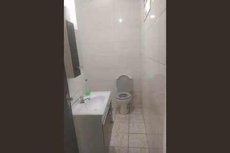 Casa à venda com 3 quartos, 220m² em Vila Congonhas, São Paulo