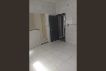 Casa à venda com 3 quartos, 220m² em Vila Congonhas, São Paulo