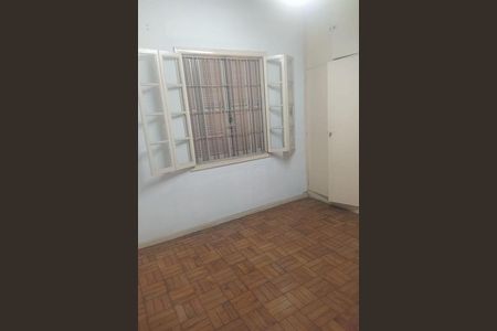 Casa à venda com 3 quartos, 220m² em Vila Congonhas, São Paulo